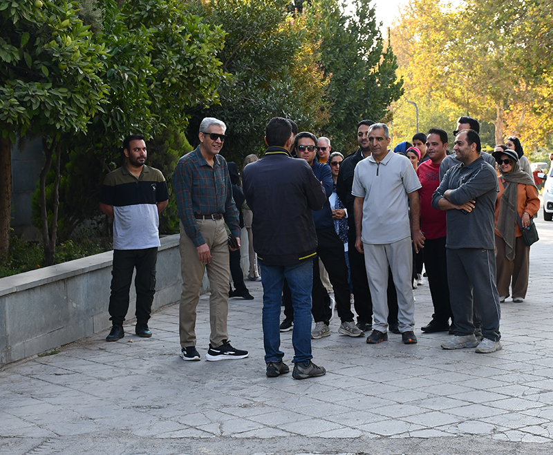 تصویر خبر برنامه پیاده روی به مناسبت روز تربیت بدنی و ورزش 