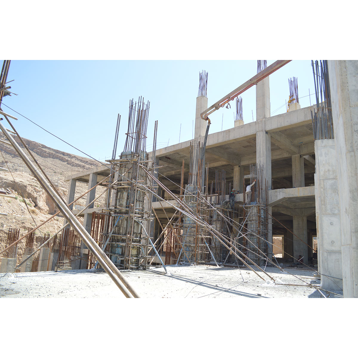 پیشرفت پروژه بیمارستان رسول اعظم شیراز /  مرداد 1401